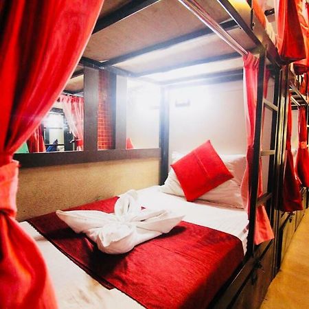 Town Hostel Mumbai - Ac Dormitory Eksteriør bilde