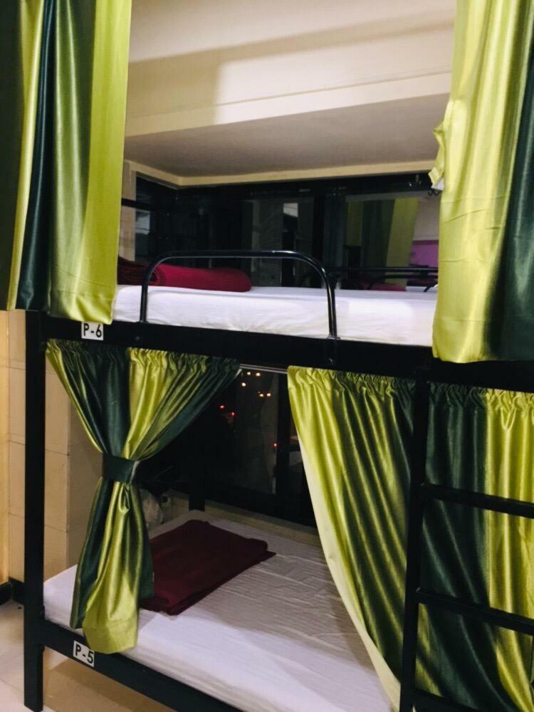 Town Hostel Mumbai - Ac Dormitory Eksteriør bilde