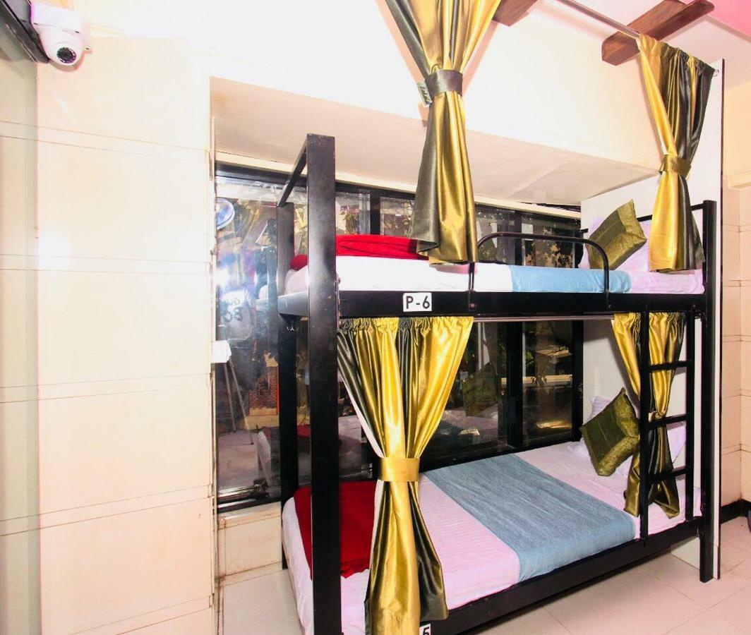 Town Hostel Mumbai - Ac Dormitory Eksteriør bilde
