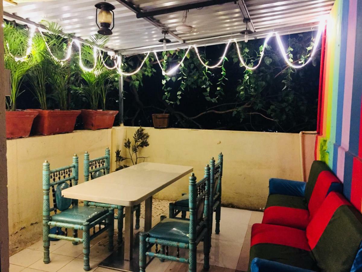 Town Hostel Mumbai - Ac Dormitory Eksteriør bilde